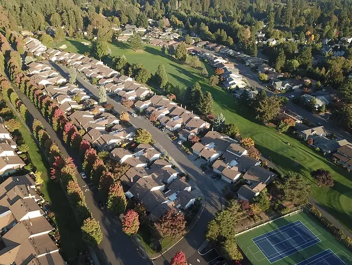 townhomes at summerfield retirement community in Tigard, Oregon